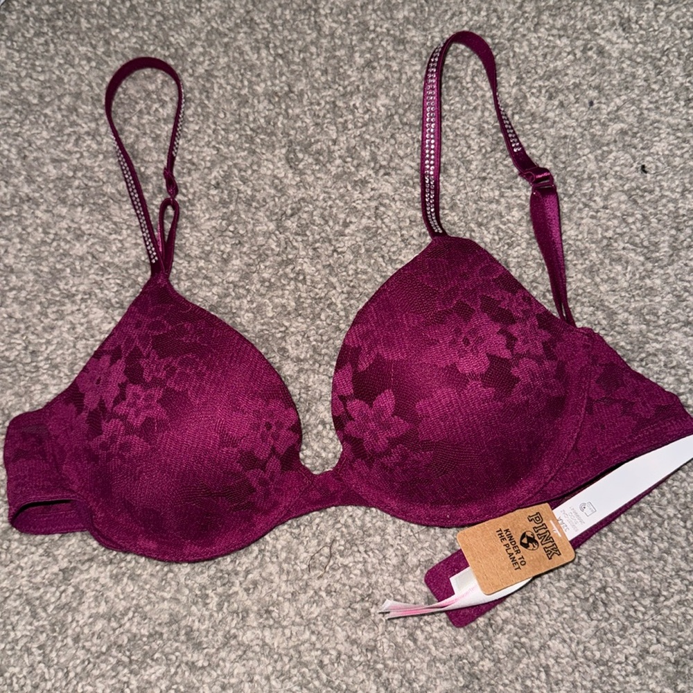 PINK NWT bra